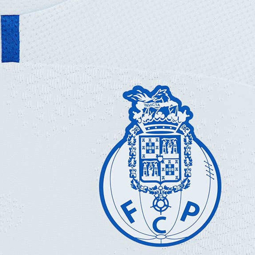 2026-2027 FC Porto Training Shirt (Ice Blue)_5