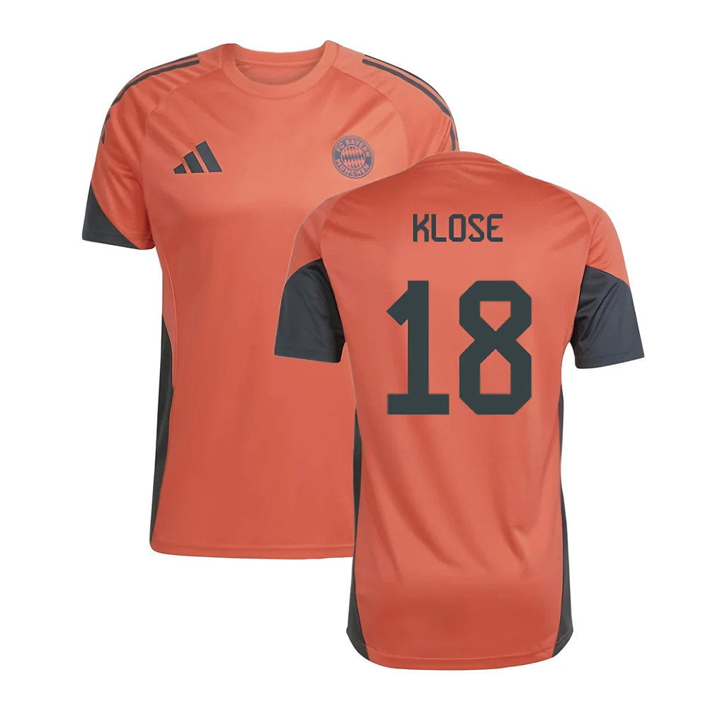 2025-2026 Bayern Munich Training Shirt (Easy Coral) (Klose 18)_0