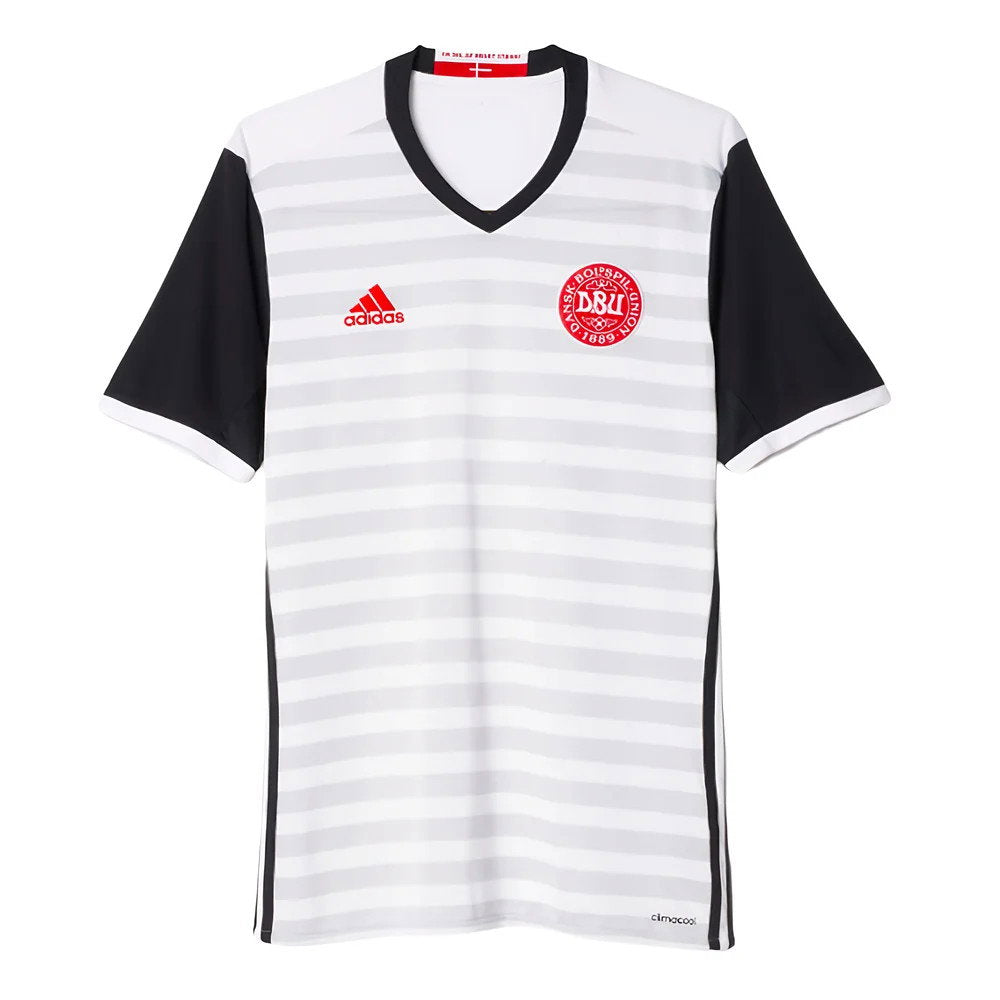 2015-2016 Denmark Away Shirt (Agger 4)_3