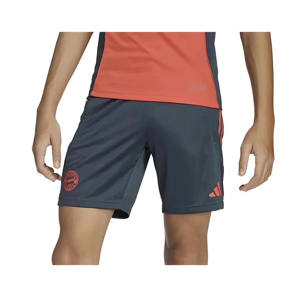 2025-2026 Bayern Munich Training Shorts (Bold Onix) - Kids_0