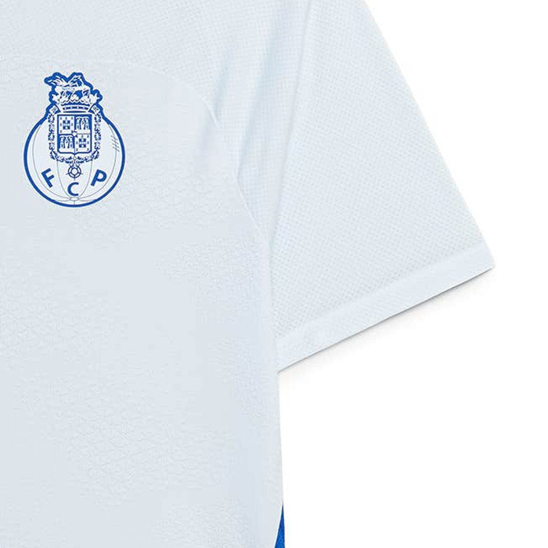 2026-2027 FC Porto Training Shirt (Ice Blue)_4