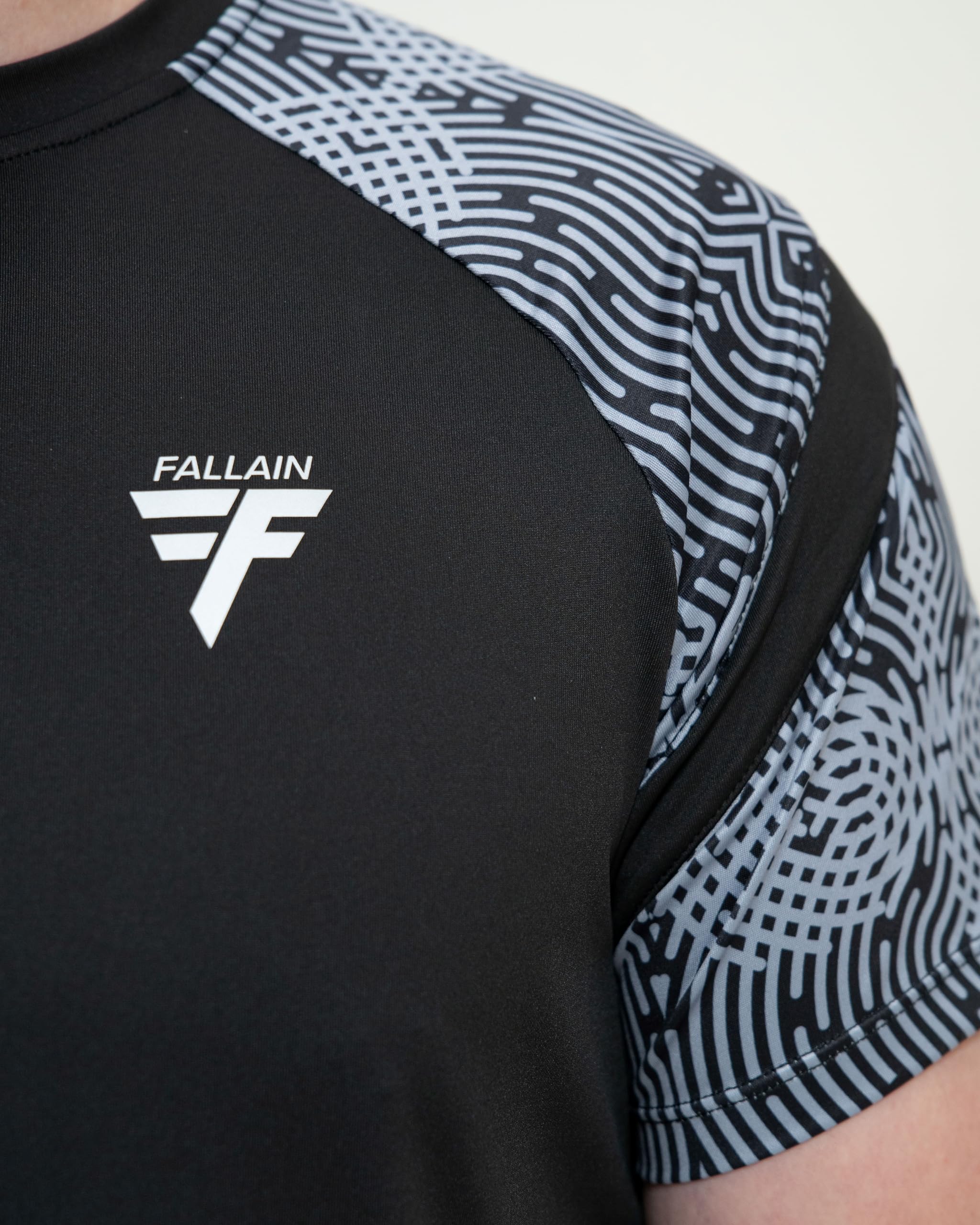 Fallain Fitness Tusail Dubh Performance T-Shirt, Black, XS-XL, Athletic Fit, Celtic-Inspired Training Tee, 90% Polyester/10% Elastane, Short Sleeve