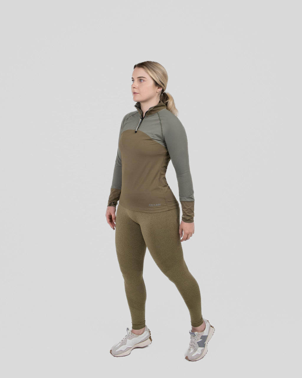 Fallain Fitness Women's Quarter Zip Performance Top, Polyester/Elastane Blend, Athletic, Slim Fit, Adult