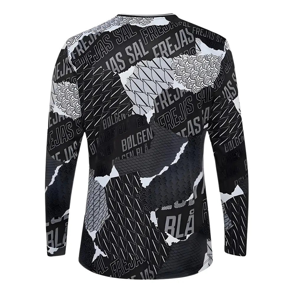 2024-2025 Denmark Pre-Game Crew Neck L/S (Black)_1