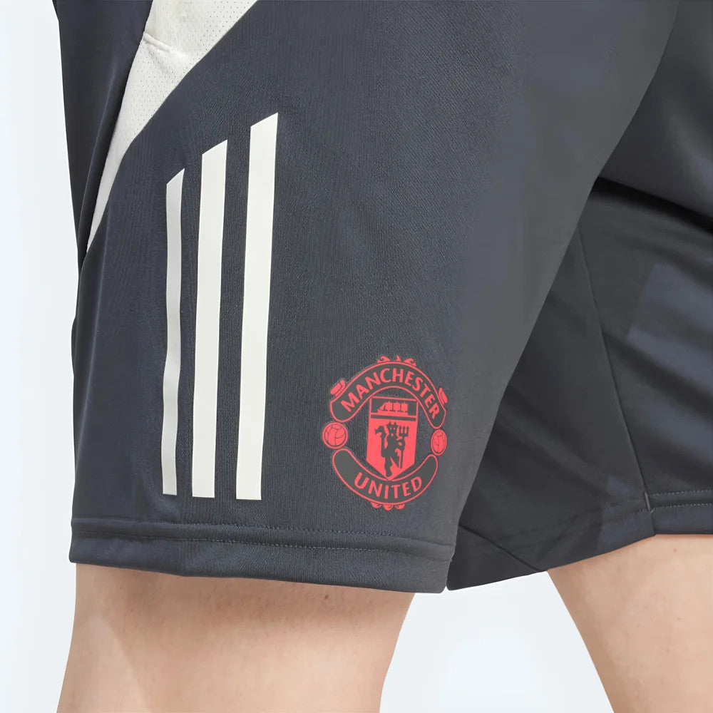 2024-2025 Man Utd EU Training Shorts (Carbon)_2