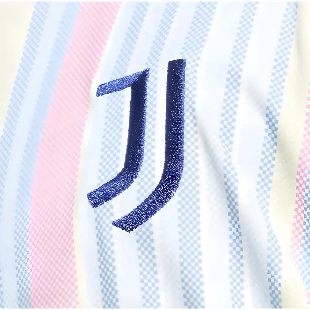 2025-2026 Juventus Pre-Match Shirt (White)_1